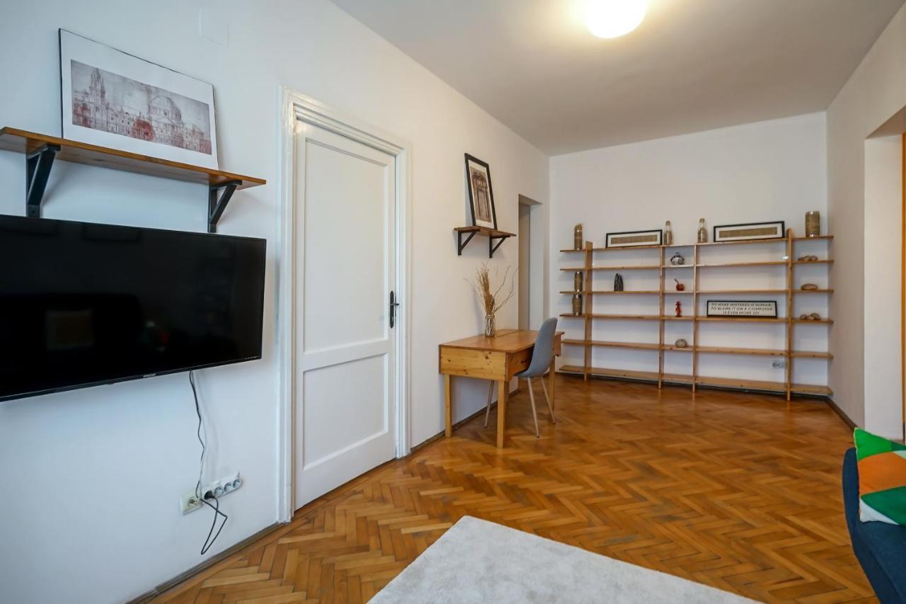 ブカレストApartament Universitate - Centrul Vechiアパートメント エクステリア 写真